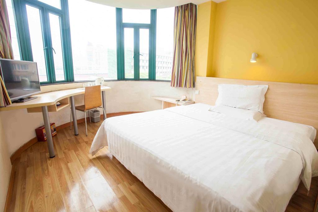 7Days Inn Luoyang Zhongzhou Road Hall Of Enlightened Rule Bilik gambar